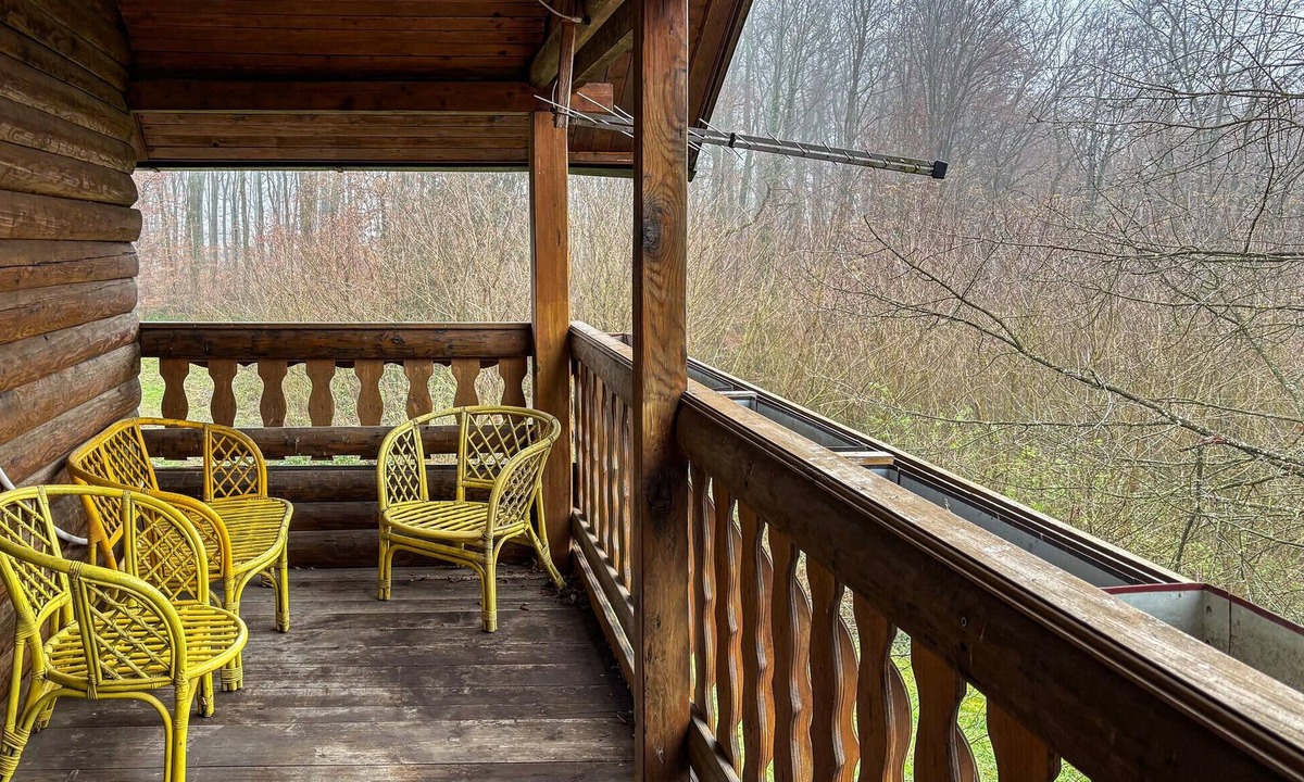 Kriz House | Beautiful home in Bunjani with WiFi
