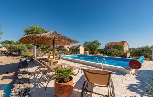 Gornje Ceranje House | Beautiful Home In Gornje Ceranje