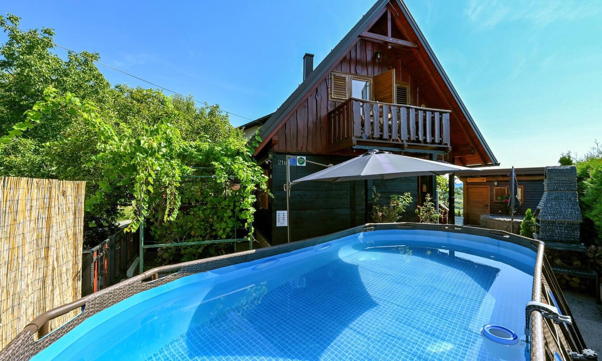Gornja Stubica House | Beautiful home in Hizakovec with sauna