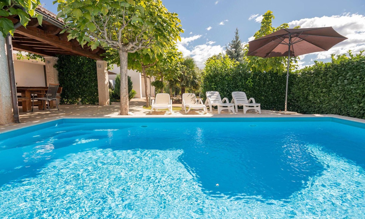 Imotski House | Beautiful home in Vinjani Donji