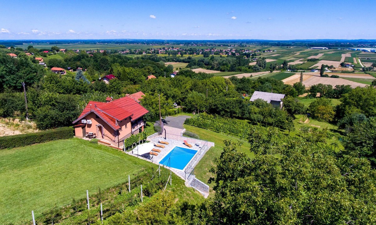 Ludbreg House | Beautiful home in Ludbreg