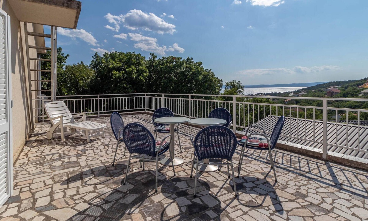 Povile House | Beautiful home in Povile with WiFi