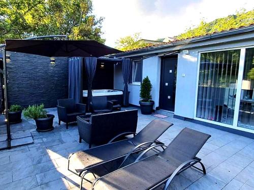Bakarac House | Beautiful house with large terrace and jacuzzi