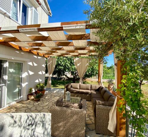 Ugljan Apartment | Beautiful island house Ugljan