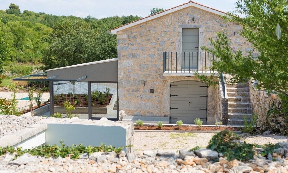 Nenadici Villa | Beautiful Jerini Barn* with a rustic touch on Krk island