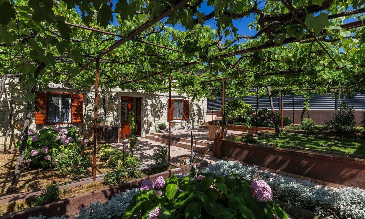 Sveta Marina House | Beautiful private villa for 6 guests with A/C, WIFI, TV and terrace