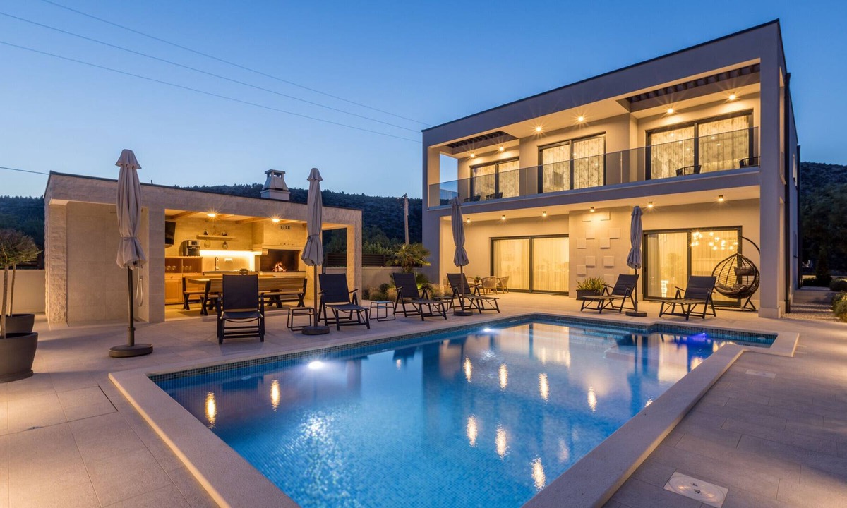 Marina Villa | Beautiful Villa Sainte