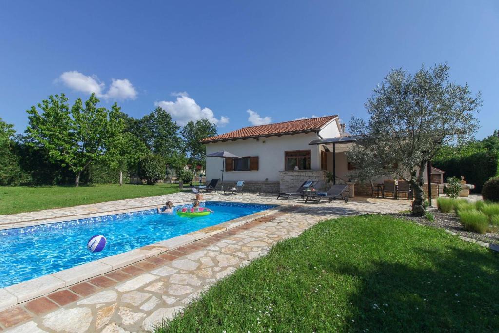 Zminj Villa | Bella Collina in Krajcar Brijeg - Haus für 4-5 Personen