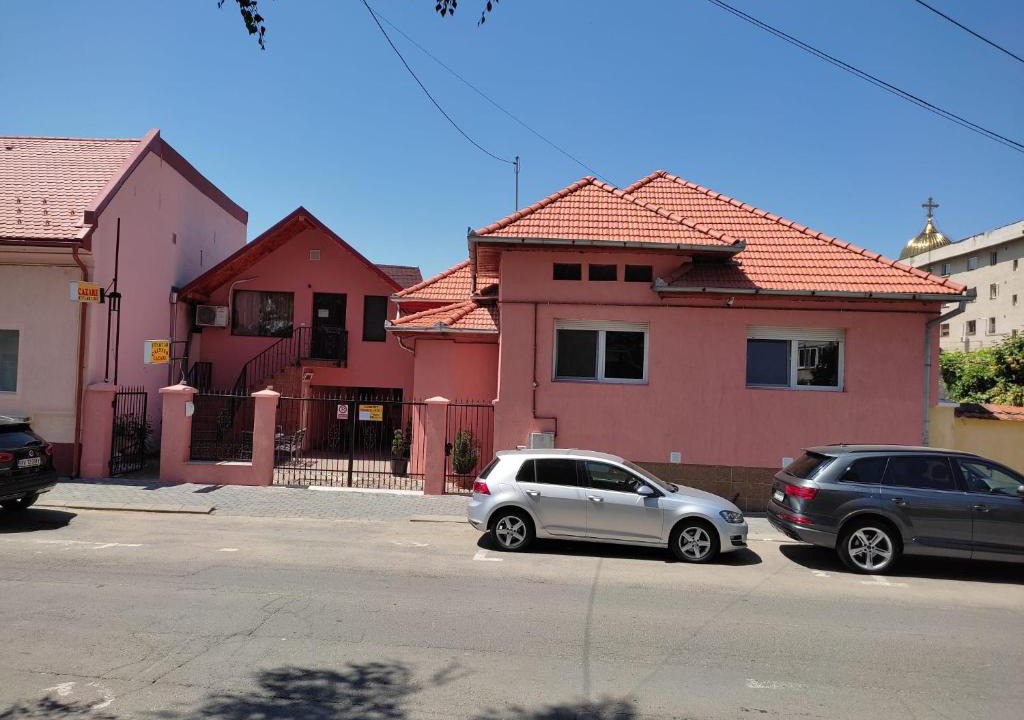 Fagaras House | Calypso Rooms