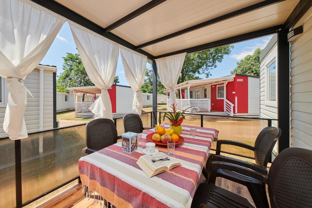 Karigador Resort | Camping Adria Mobile Home Park Umag