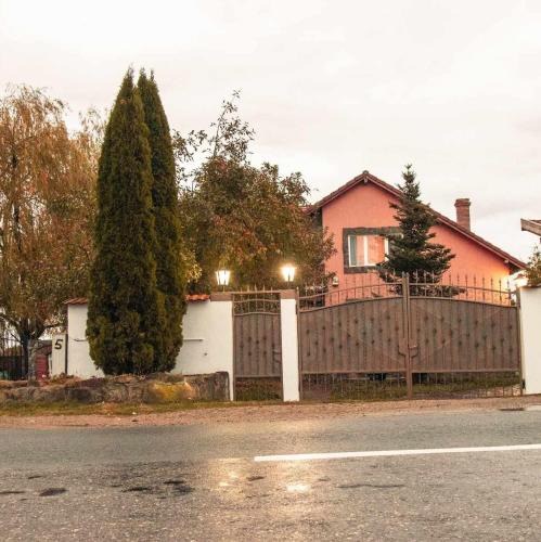 Mandra Villa | Casa Adriana