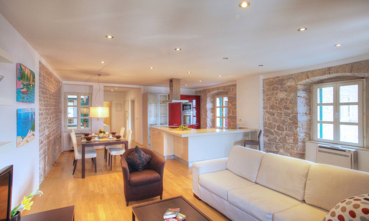 Sibenik Apartment | Casa Marina - Waterfront Apartment with Stunning Views