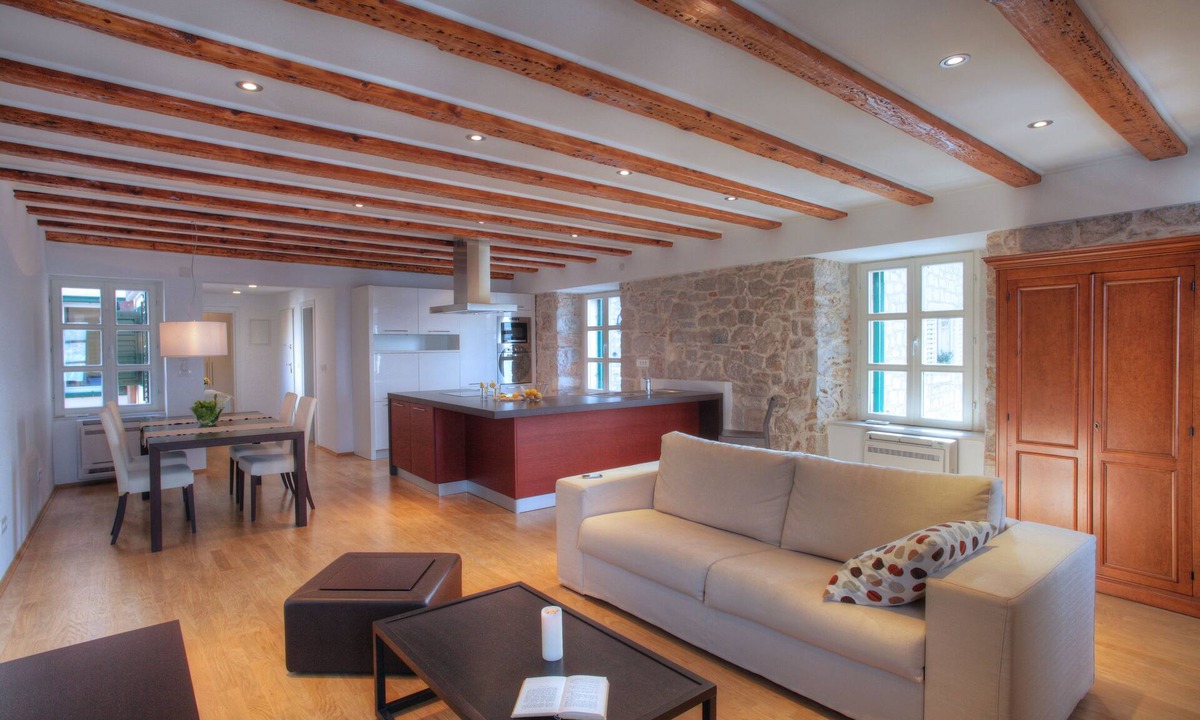 Sibenik Apartment | Casa Marina - Waterfront Apartment with Stunning Views