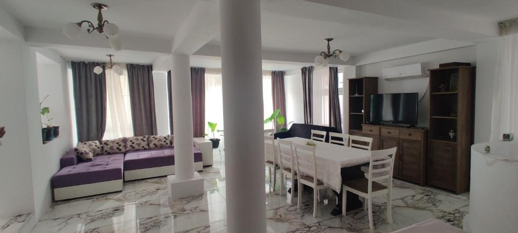 Baile Herculane House | Casa Narcisa