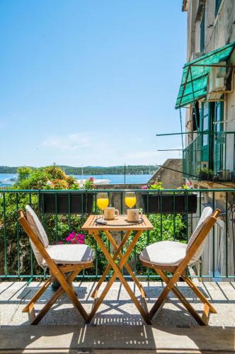 Grad Apartment | Central Studio - La Mer