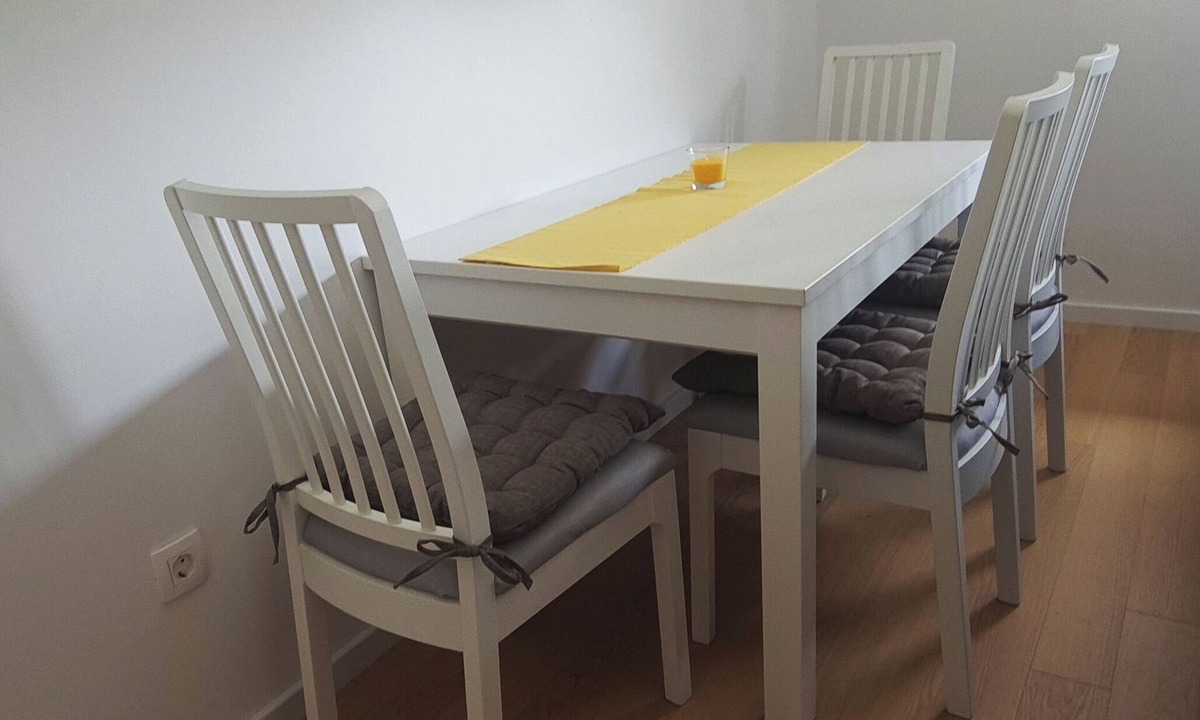 Zagreb Apartment | Charming 2-bedroom apartment with AC and free parking in Zagreb