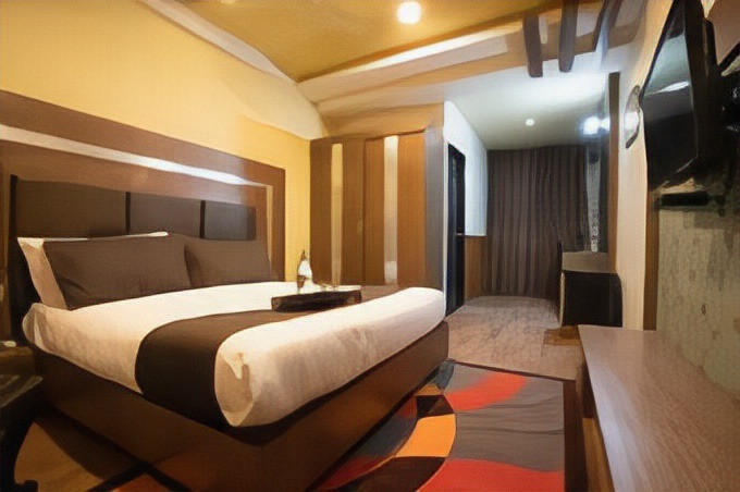 Pitampura Hotel | Collection O 76614 J K Hotel