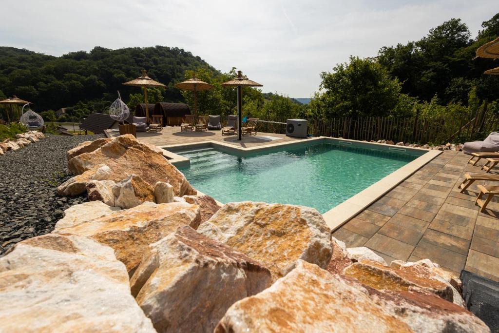 Medias House | Complex Butoaiele Transilvaniei - Cazare & SPA - Natura - Relaxare