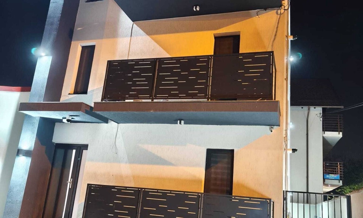 Ploiesti Apartment | Cozy 1-bedroom apartment in charming Ploiești with fitness room, AC