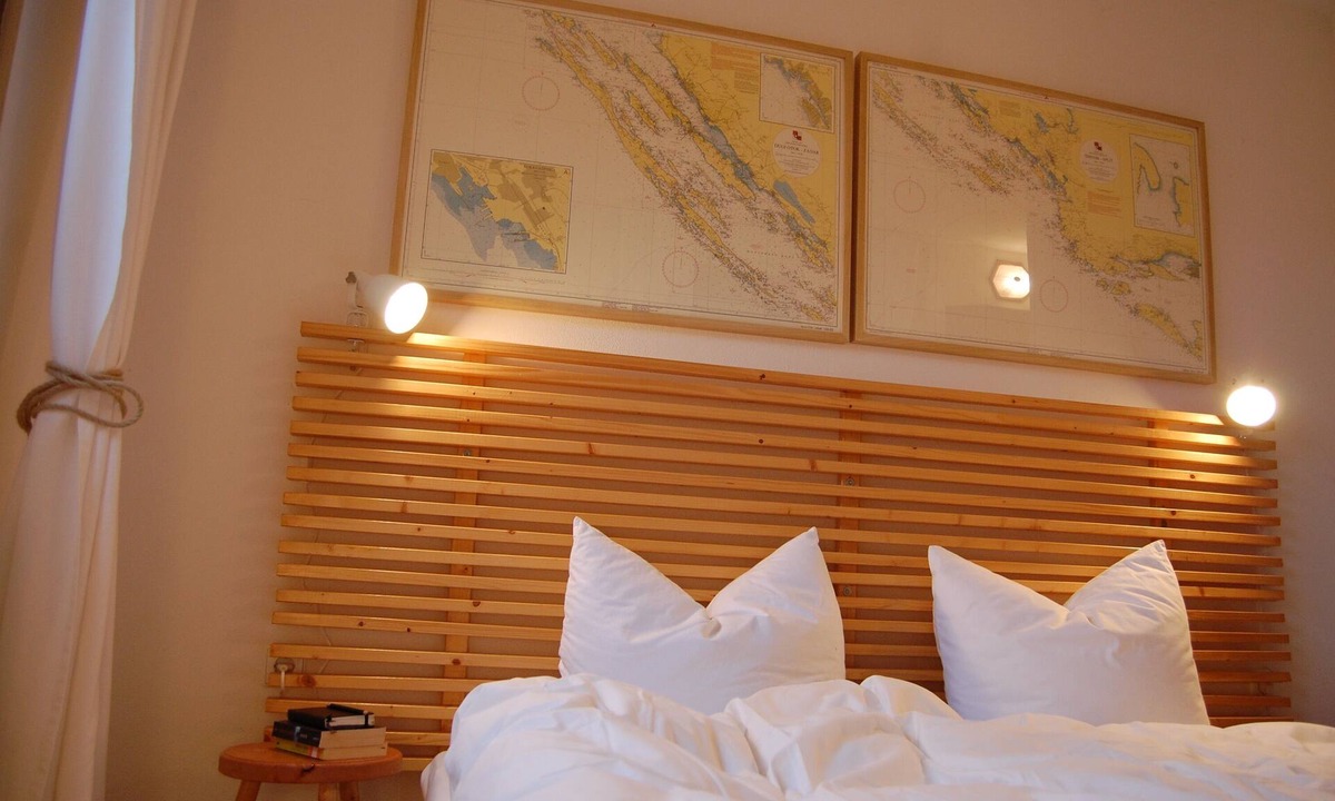 Biograd na Moru Apartment | Cozy 2 room apartment with garden 300m to the sea