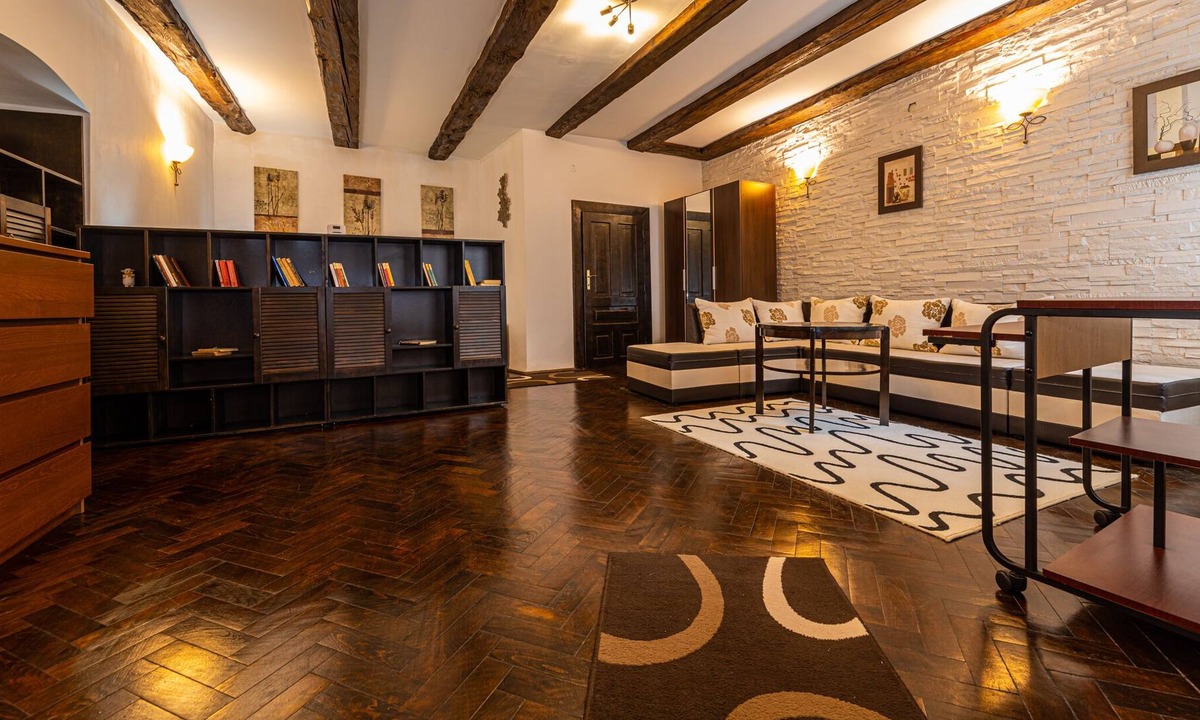 Brasov City Centre Apartment | Cozy apartament in the centre of the City