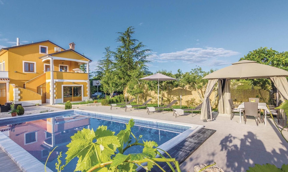 Gracisce Apartment | Cozy apartment in Gracisce