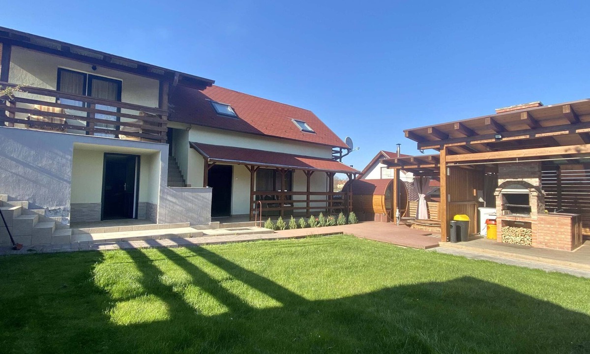 Petrestii de Jos Cabin | Cozy Cabin next to Cheile Turzii in a quite village with WIFI