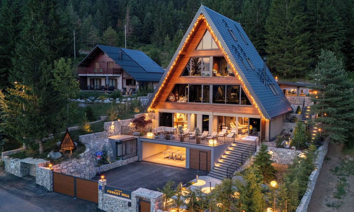 Ravna Gora Ski Chalet | Cozy Chalet Forest Hill 5* in Ravna Gora