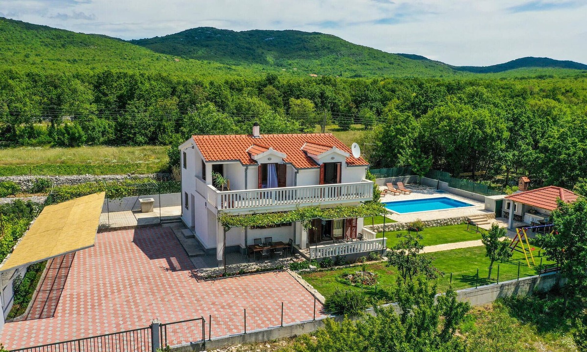 Central Dalmatia House | Cozy home in Blato Na Cetini