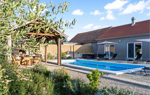 Drinovci House | Cozy Home In Drinovci