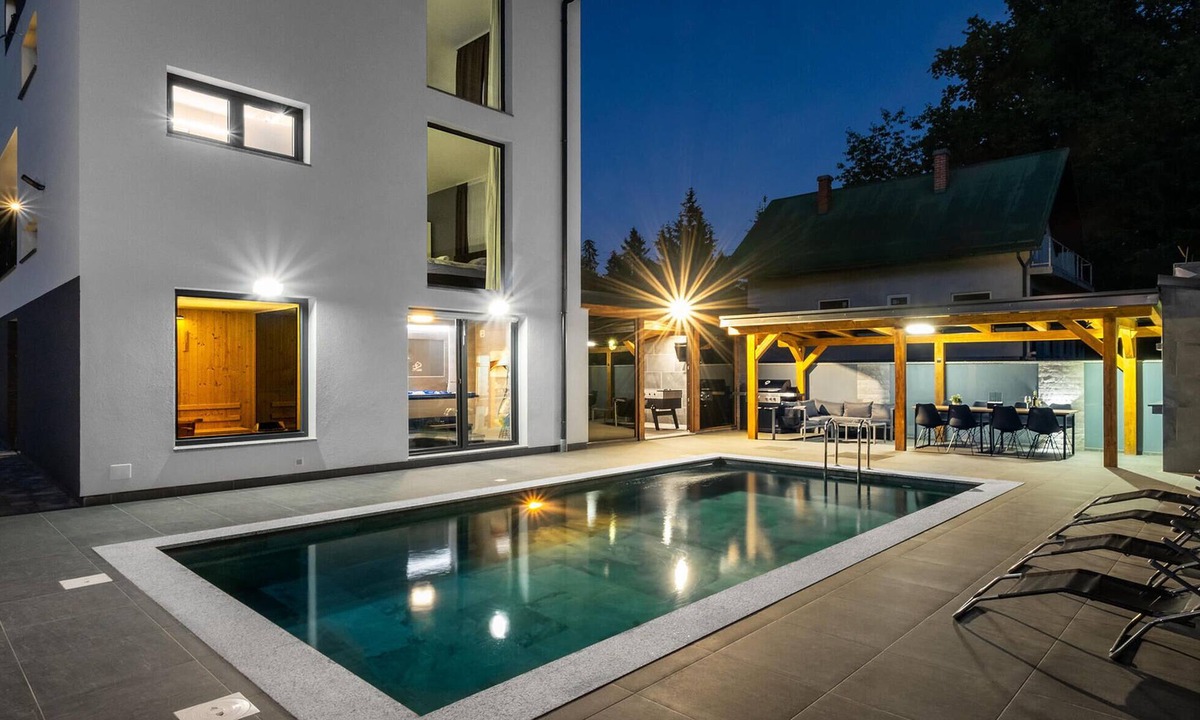 Brestovac House | Cozy home in Novo Zvecevo with sauna