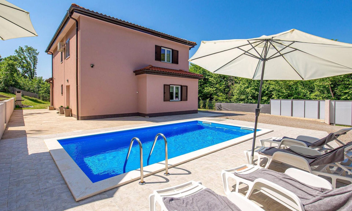 Veprinac House | Cozy home in Veprinac