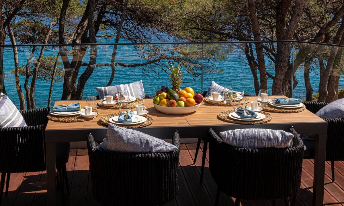 Cove Murtar Villa | Delightful Mali Losinj Villa | Villa Hera | 5 Bedrooms | Breathtaking Views