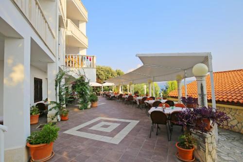 Posedarje Hotel | Depadansa Hotel Lucija*
