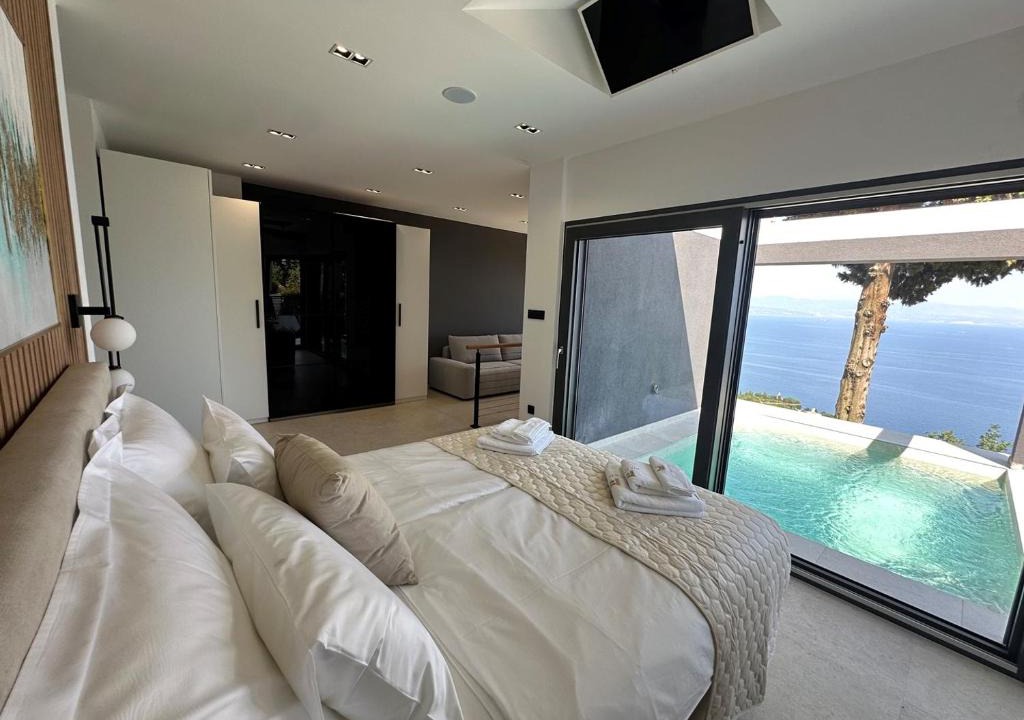 Medveja Villa | Dream 1-Bedroom Villa with Heated Indoor Pool, Jacuzzi & Sauna and BBQ