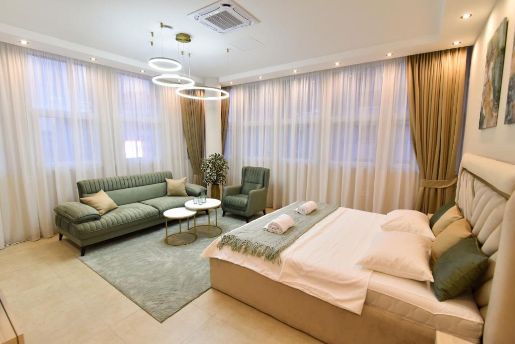 Stari Grad Hotel | Dream Palace 2