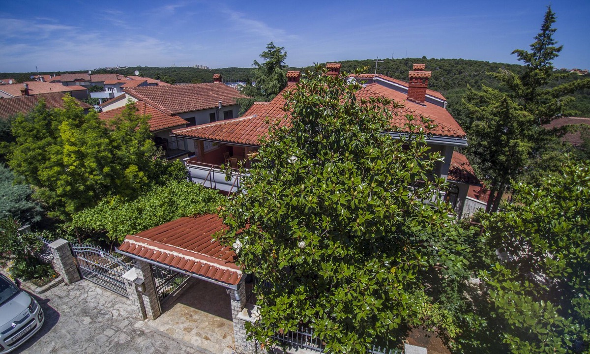 Banjole Villa | Dream vacation in Villa MaVero apartment A3 near the beach