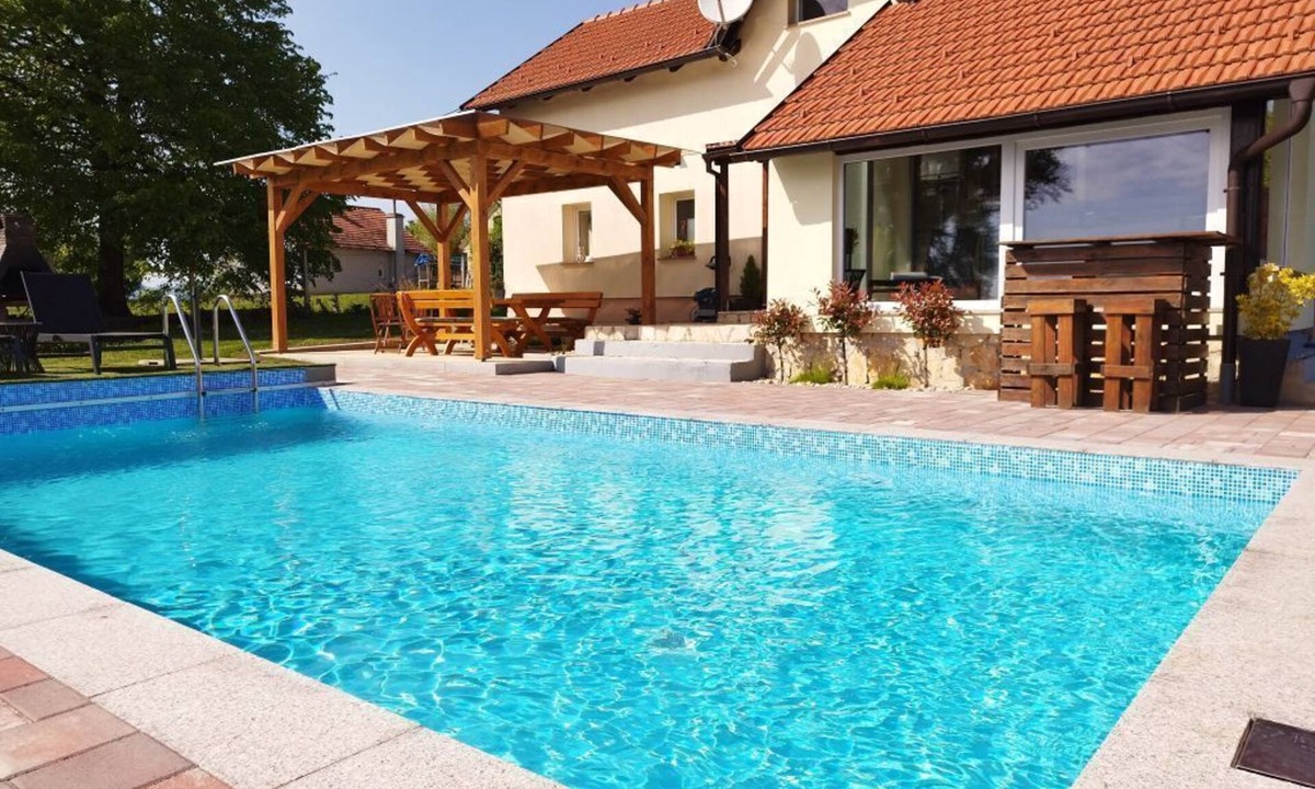 Pregrada Villa | Elegant 4‑Bedroom Dreamy Hill Villa with Pool & Jacuzzi in Croatian Hills