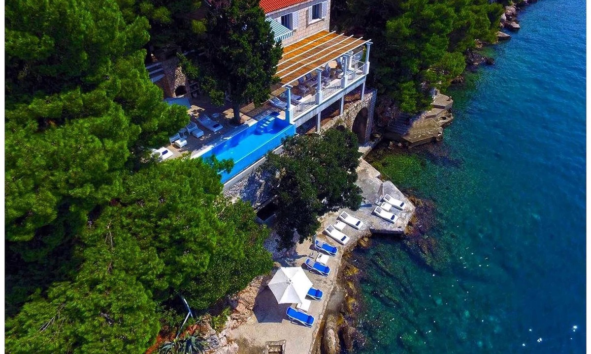 Lozica Villa | Elegant Lozica Villa | 4 Bedrooms | Villa Dubrovnik Palazio | Seafront