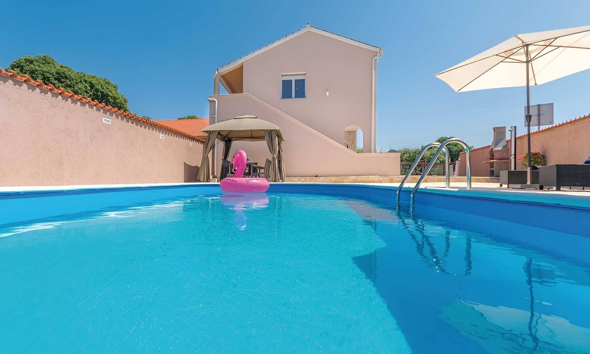 Policnik Villa | Elegant Villa Jure with private pool