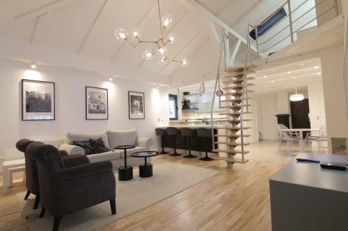 Novi Zagreb Apartment | Elite Edge Zagreb - with EV station
