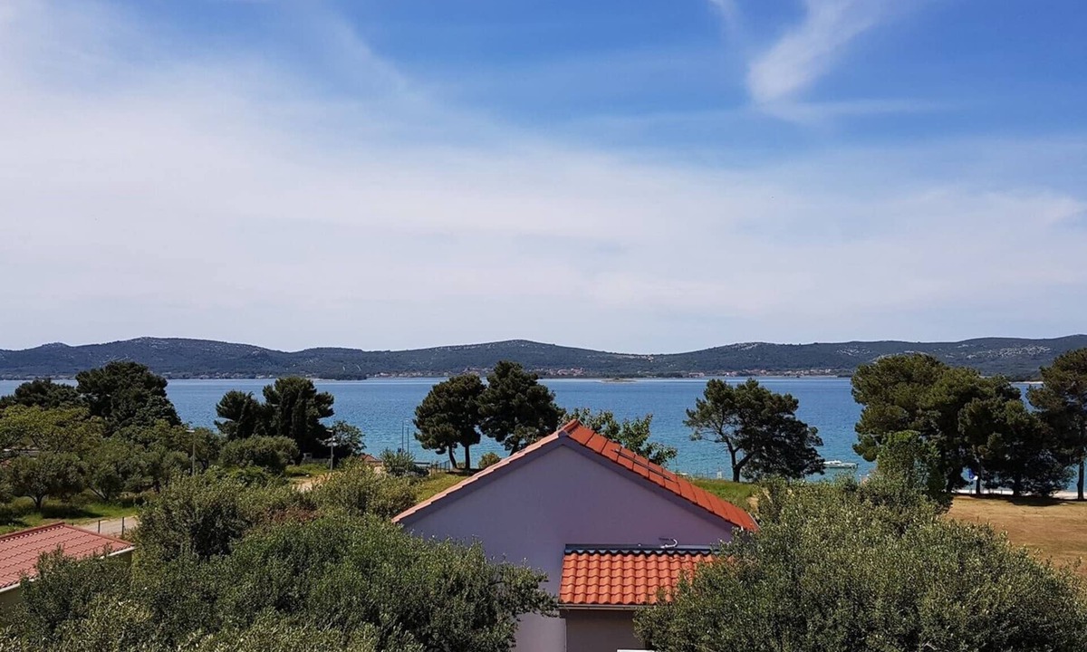 Sveti Filip i Jakov House | Family apartment Rita