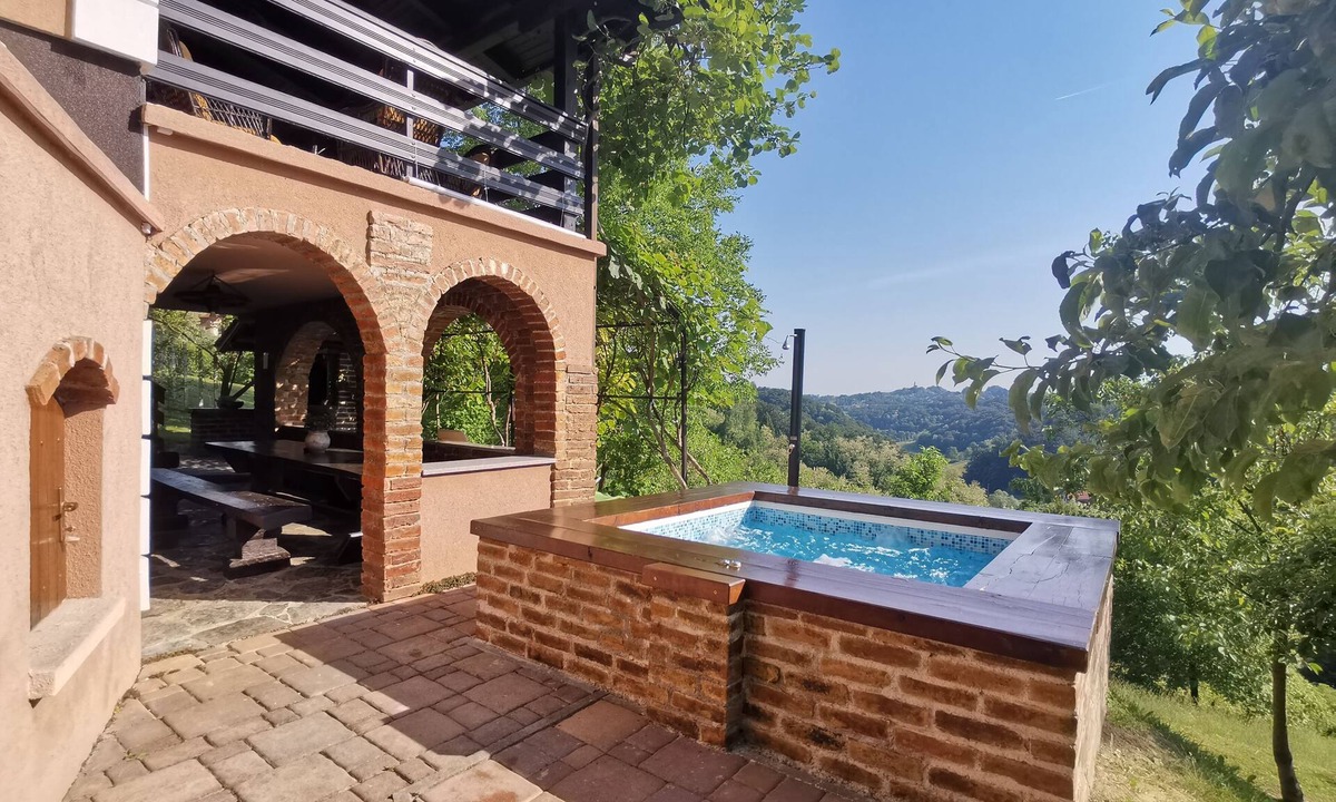 Veliko Trgovisce House | Family-friendly house with hot tub Tuheljske Toplice, Zagorje (K-20825)