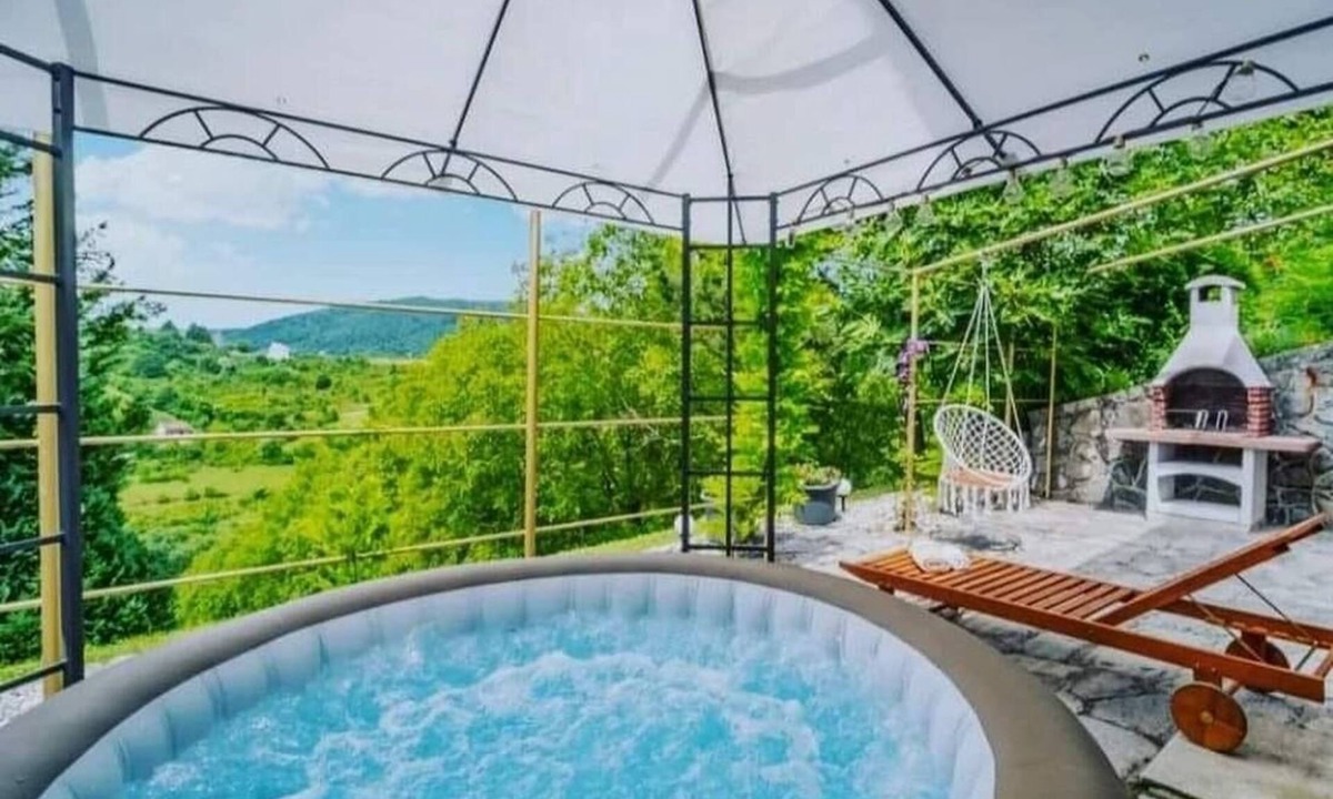 Jastrebarsko House | Family-friendly house with hot tub Dragovanščak, Prigorje (K-22529)
