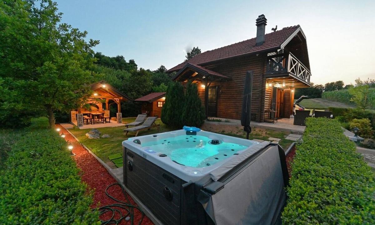 Duga Resa House | Family-friendly house with hot tub Mihalić Selo, Karlovac (K-22351)