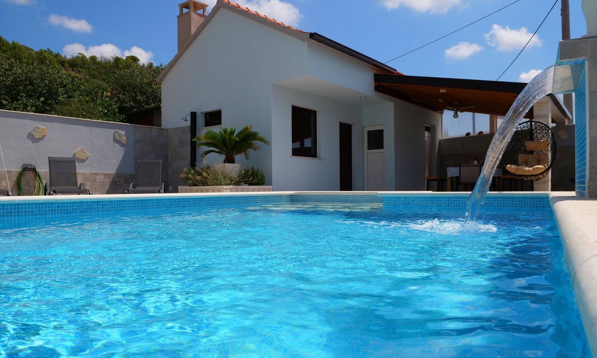 Marina House | Family friendly house with a swimming pool Vinovac, Zagora (K-22041)