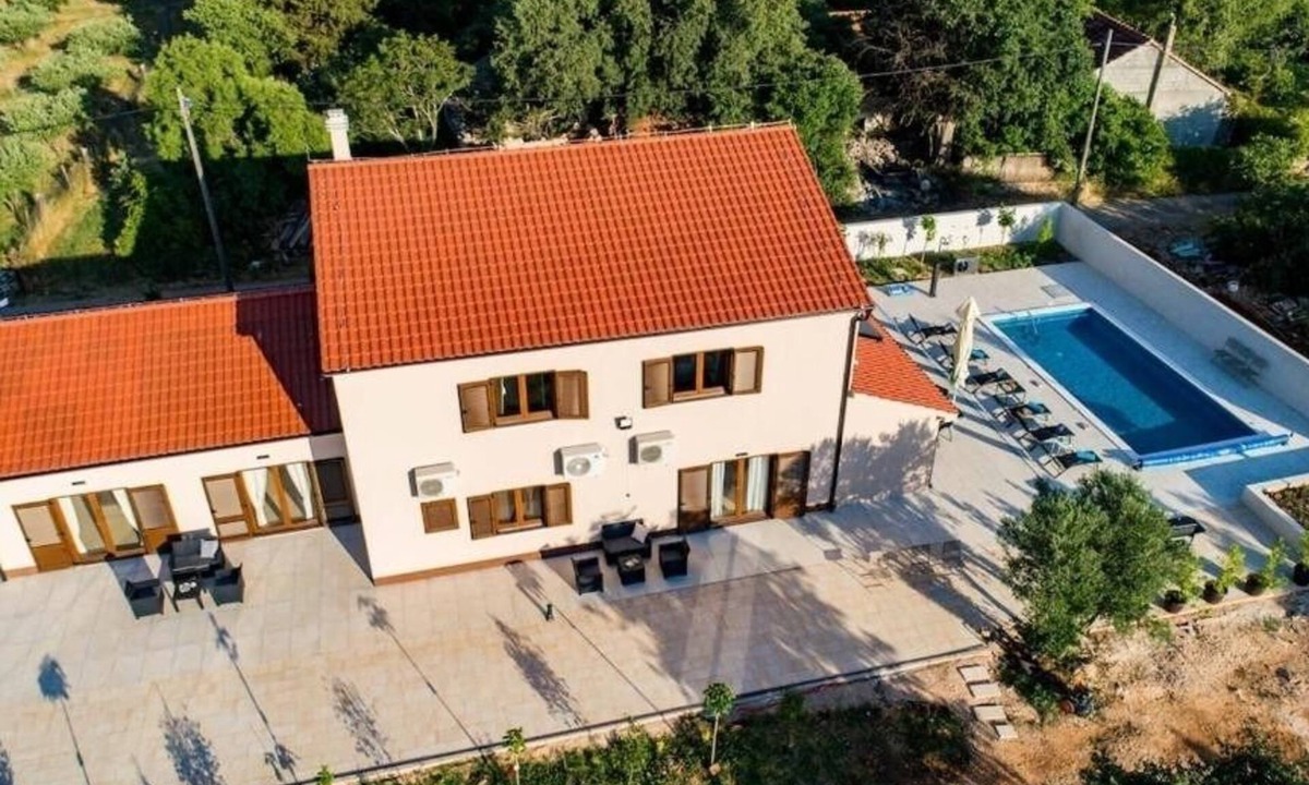 Drnis House | Family friendly house with a swimming pool Drniš, Zagora (K-25275)