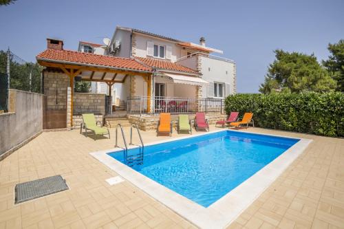 Maslinica House | Family friendly house with a swimming pool Maslinica, Solta - 16782