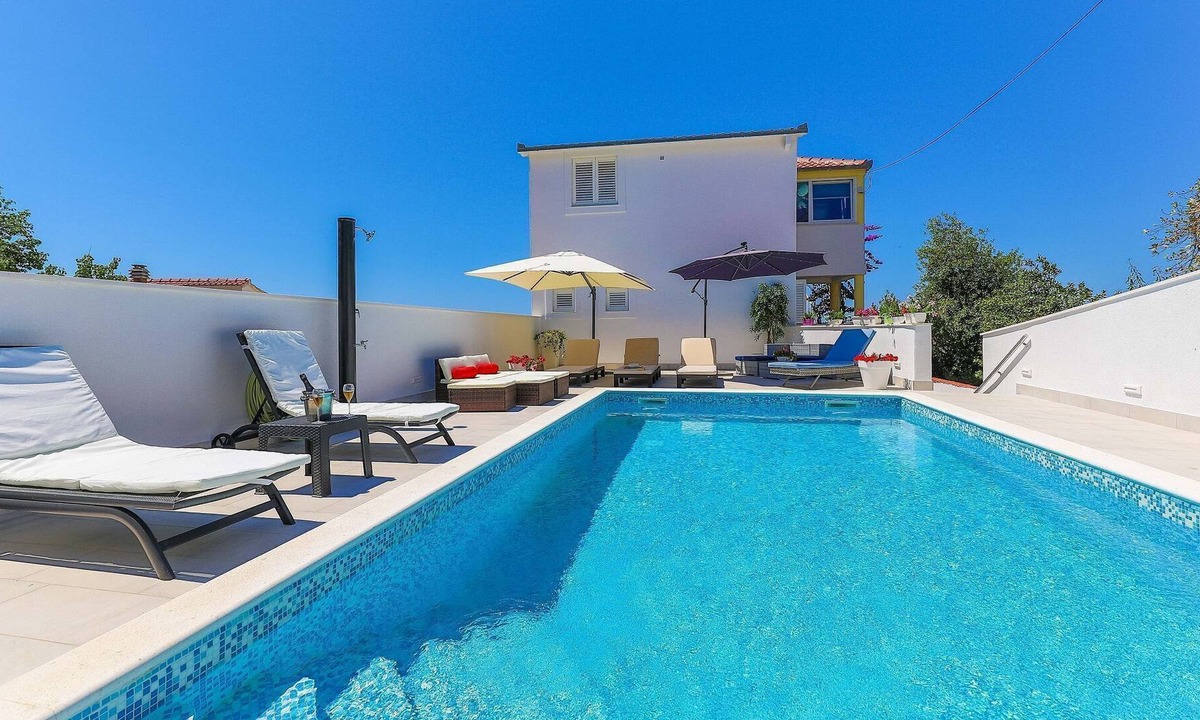 Okrug Gornji Cabin | Family Villa with private pool and fantastic sea view for 12 people