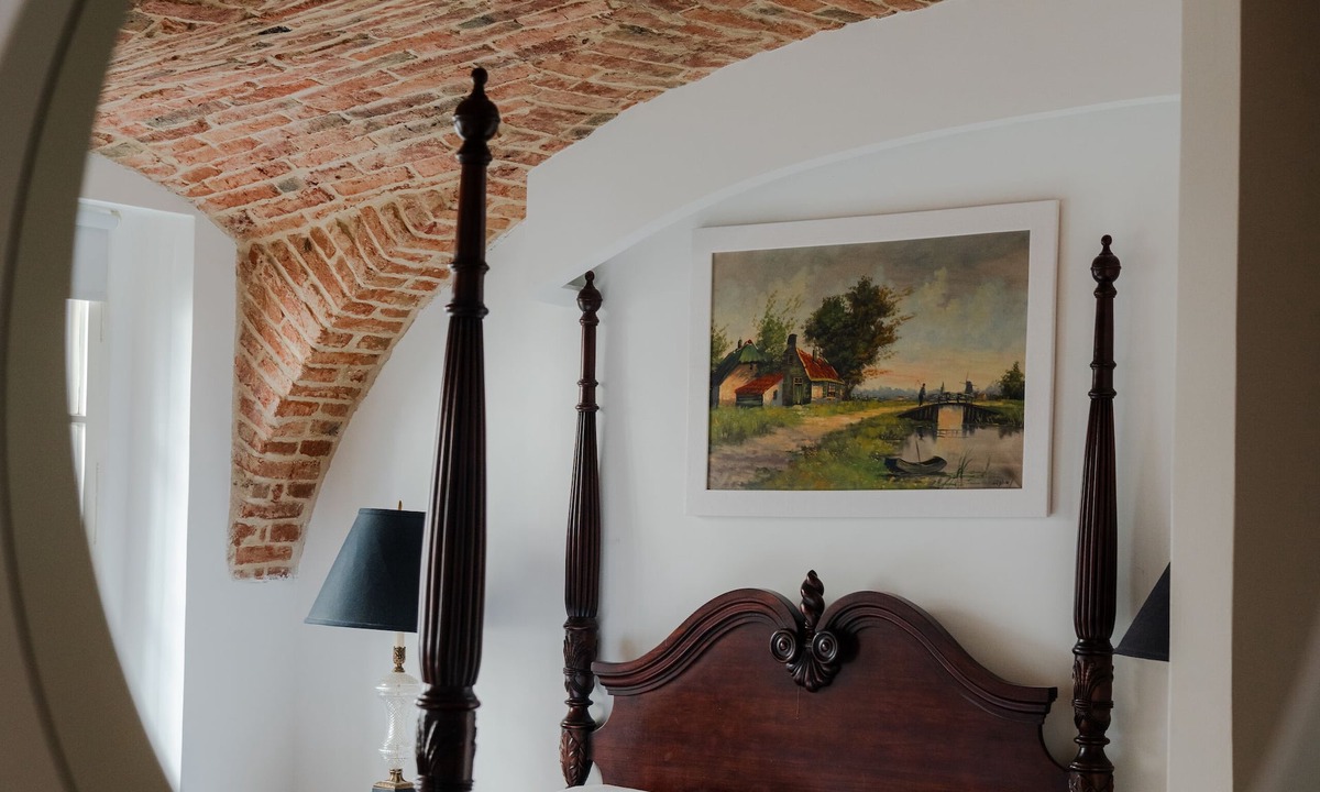 Donji Grad Condo | Fantabulous Old-Town Condo